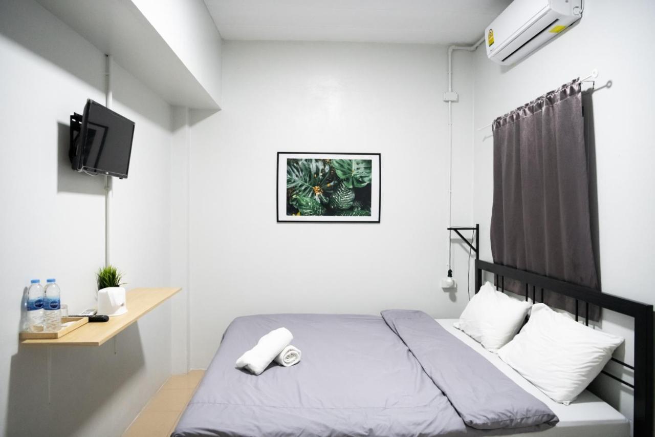 Posh 41 Hostel Szalaja Kültér fotó