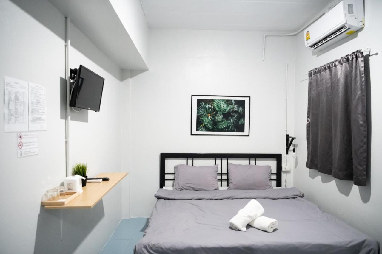 Posh 41 Hostel Szalaja Kültér fotó